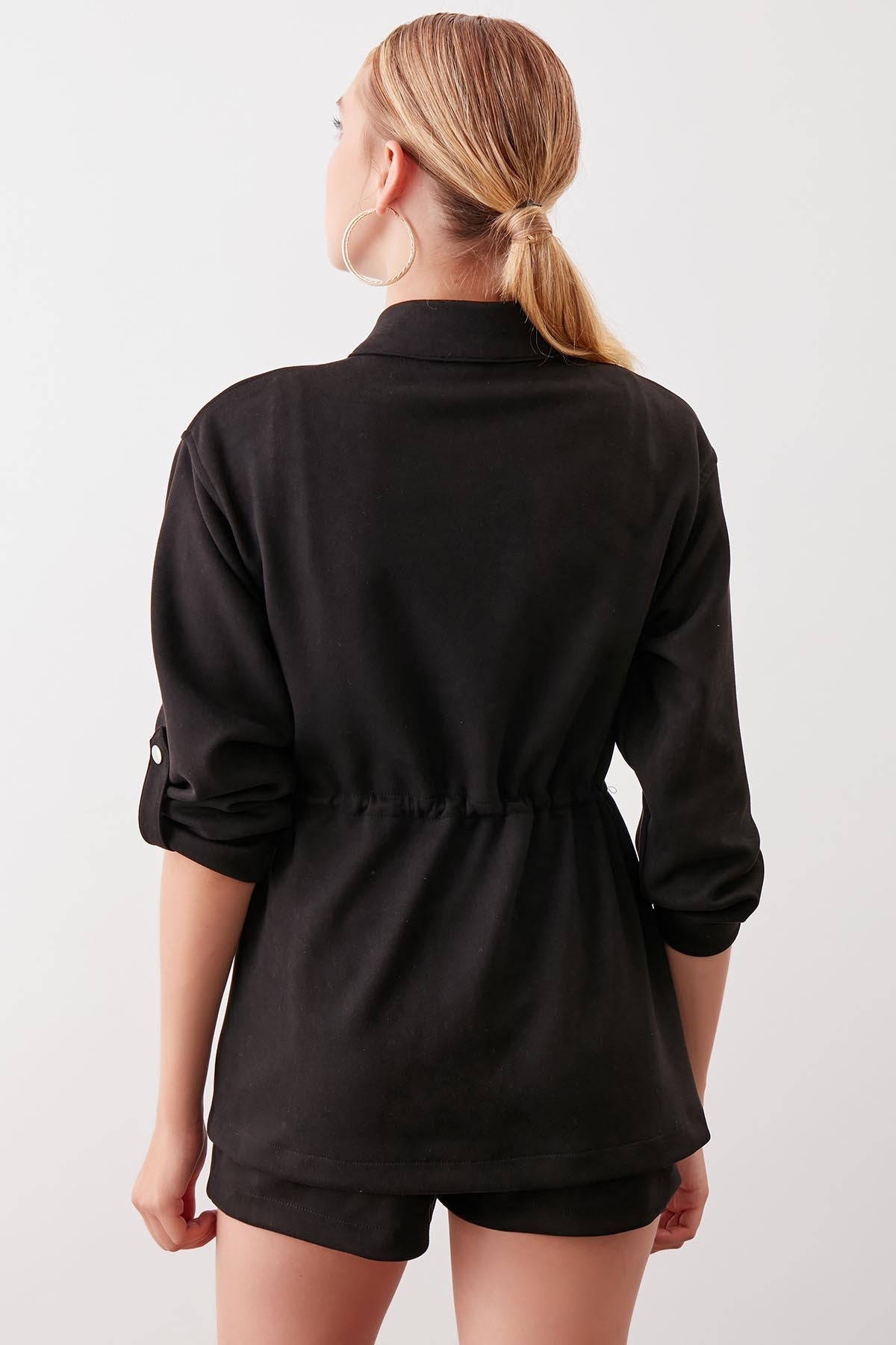 COLLARED SLEEVE WITH RUCKLEBAR, SUEDE JACKET
