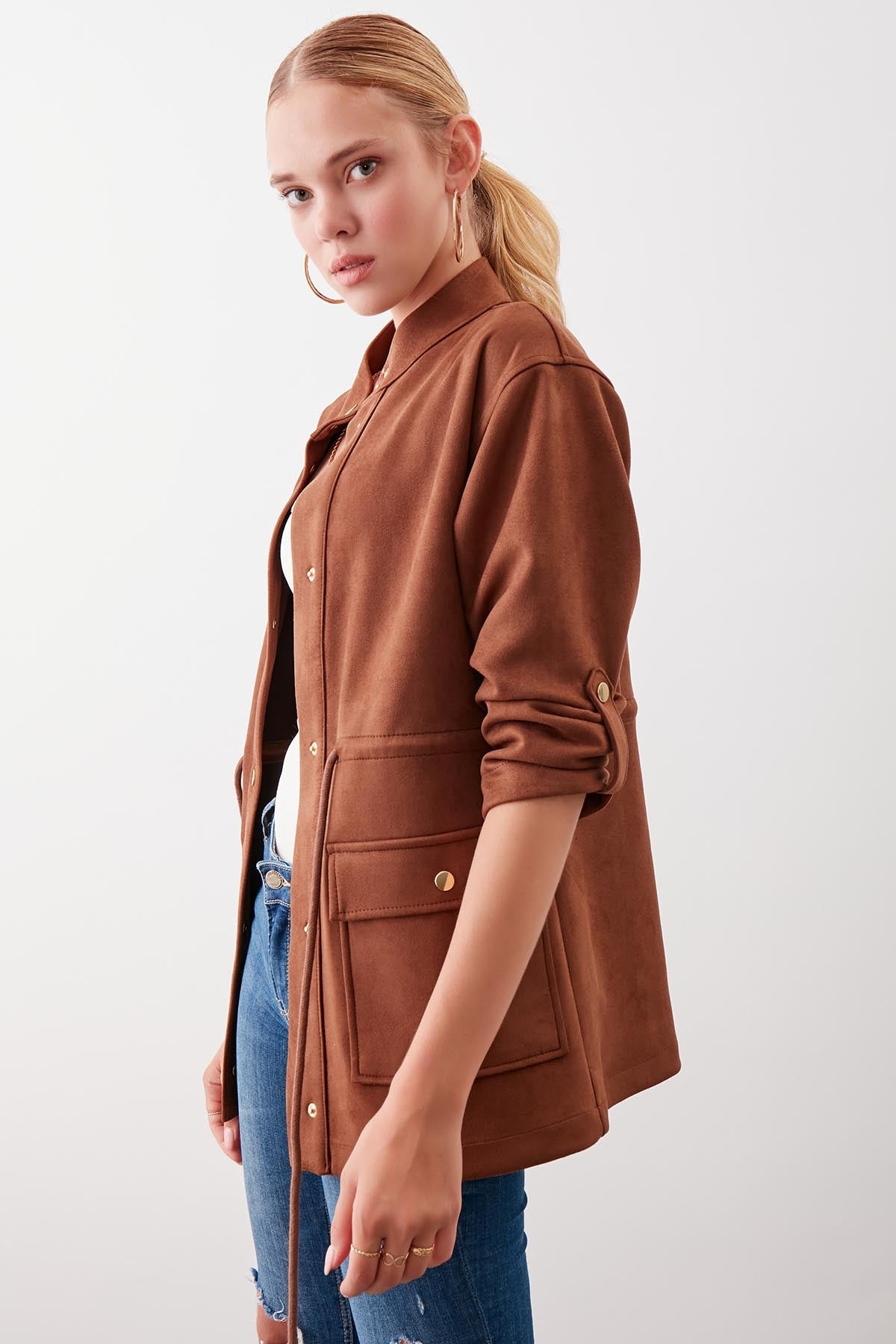 COLLARED SLEEVE WITH RUCKLEBAR, SUEDE JACKET
