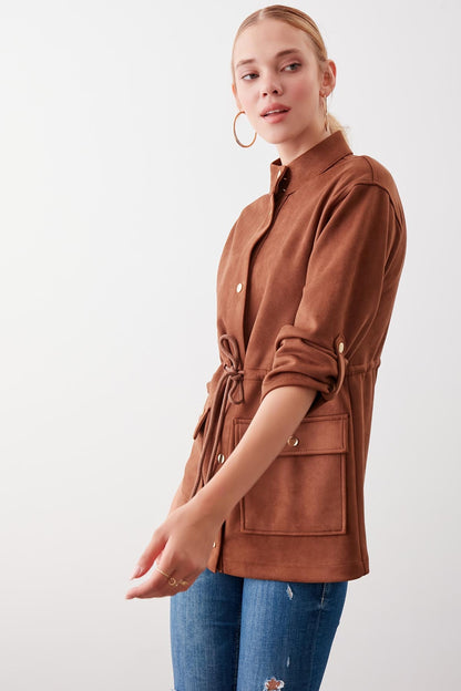 COLLARED SLEEVE WITH RUCKLEBAR, SUEDE JACKET
