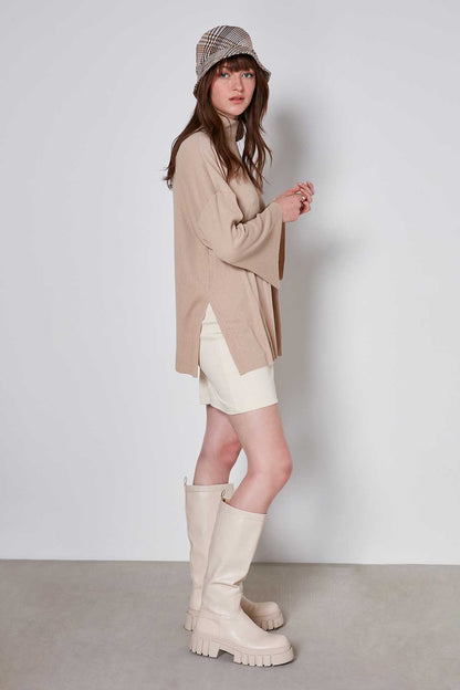 COMFY LOOSE KNITTED BLOUSE