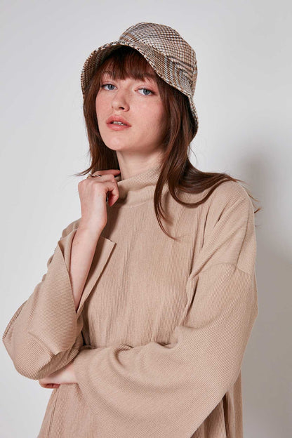 COMFY LOOSE KNITTED BLOUSE