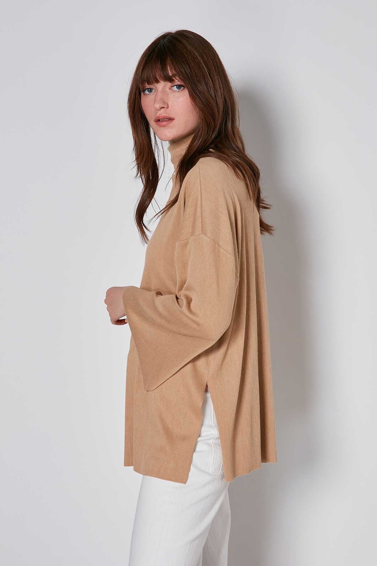 COMFY LOOSE KNITTED BLOUSE