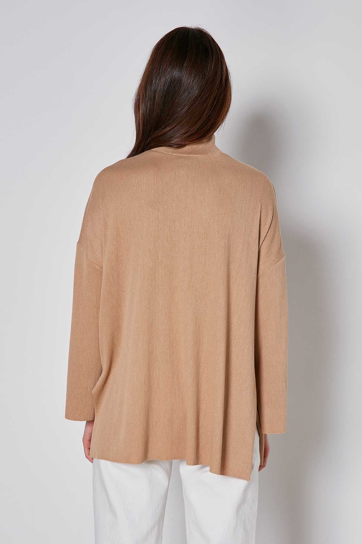 COMFY LOOSE KNITTED BLOUSE