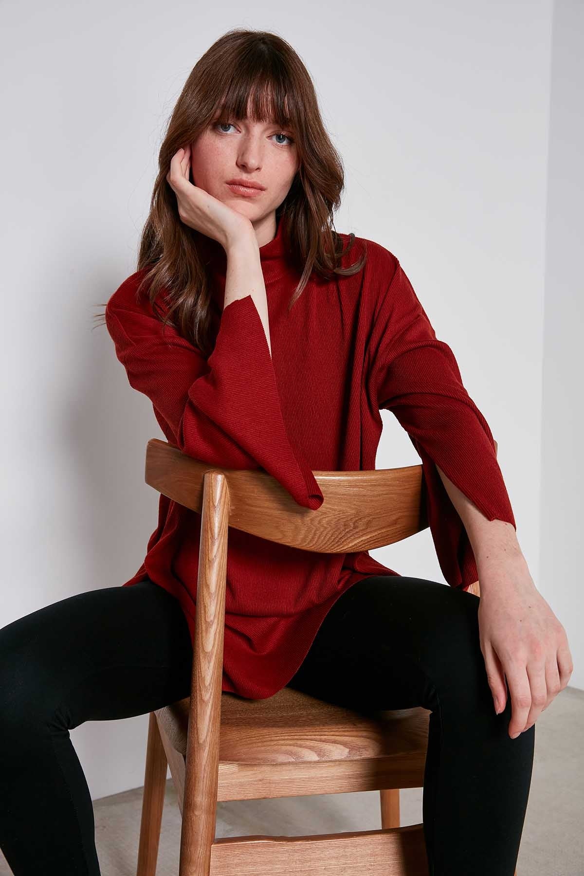 COMFY LOOSE KNITTED BLOUSE