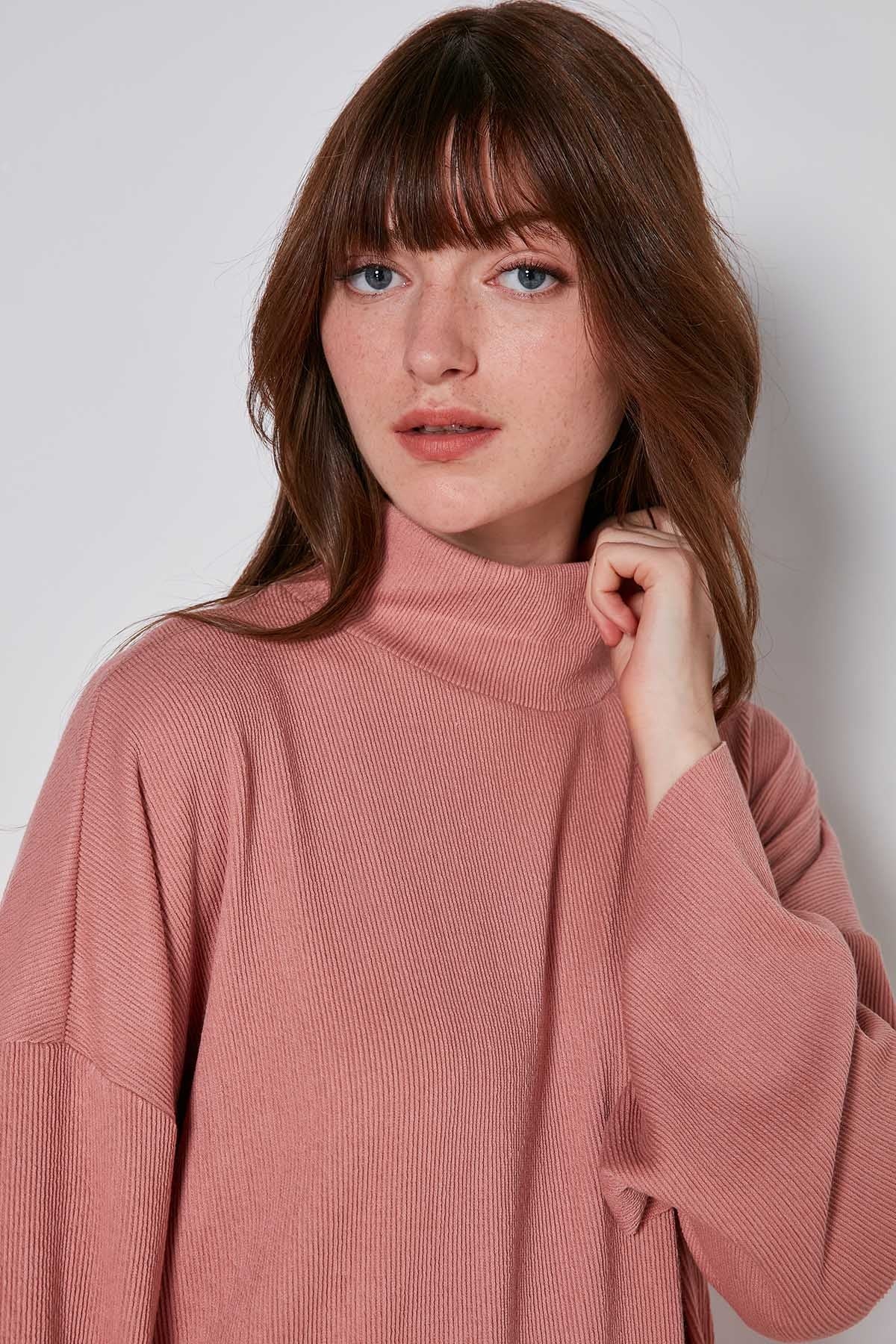 COMFY LOOSE KNITTED BLOUSE