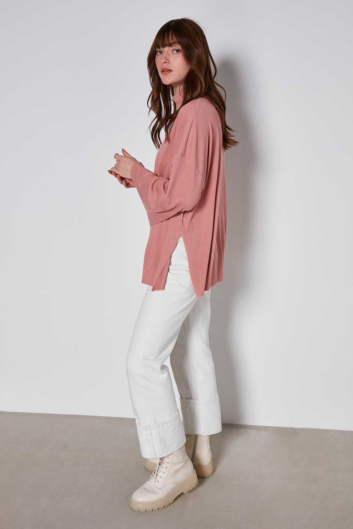 COMFY LOOSE KNITTED BLOUSE