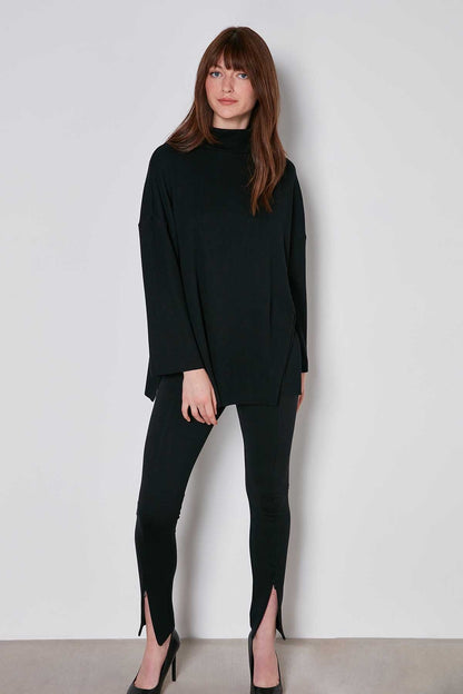 COMFY LOOSE KNITTED BLOUSE
