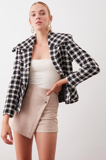 SINGLE BUTTONS WITH COLLAR SLIPPER JACKET