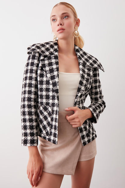 SINGLE BUTTONS WITH COLLAR SLIPPER JACKET