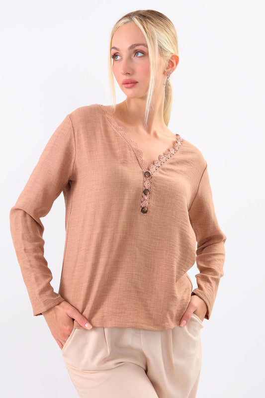 BLOUSE WITH ROUND COLLAR BUTTON