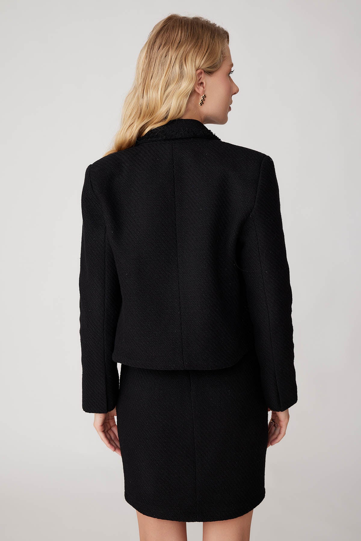 GOLD-BUTTONED JACKET