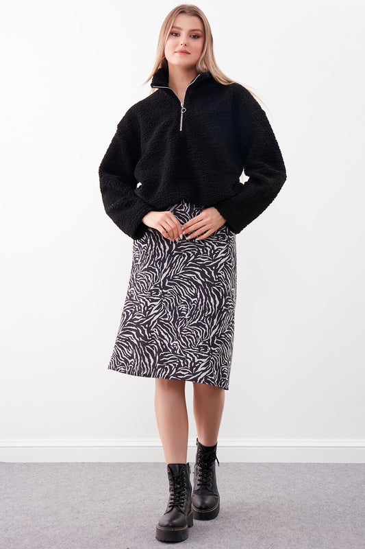 LONG SKIRT WITH ZIPPERED SIDE
