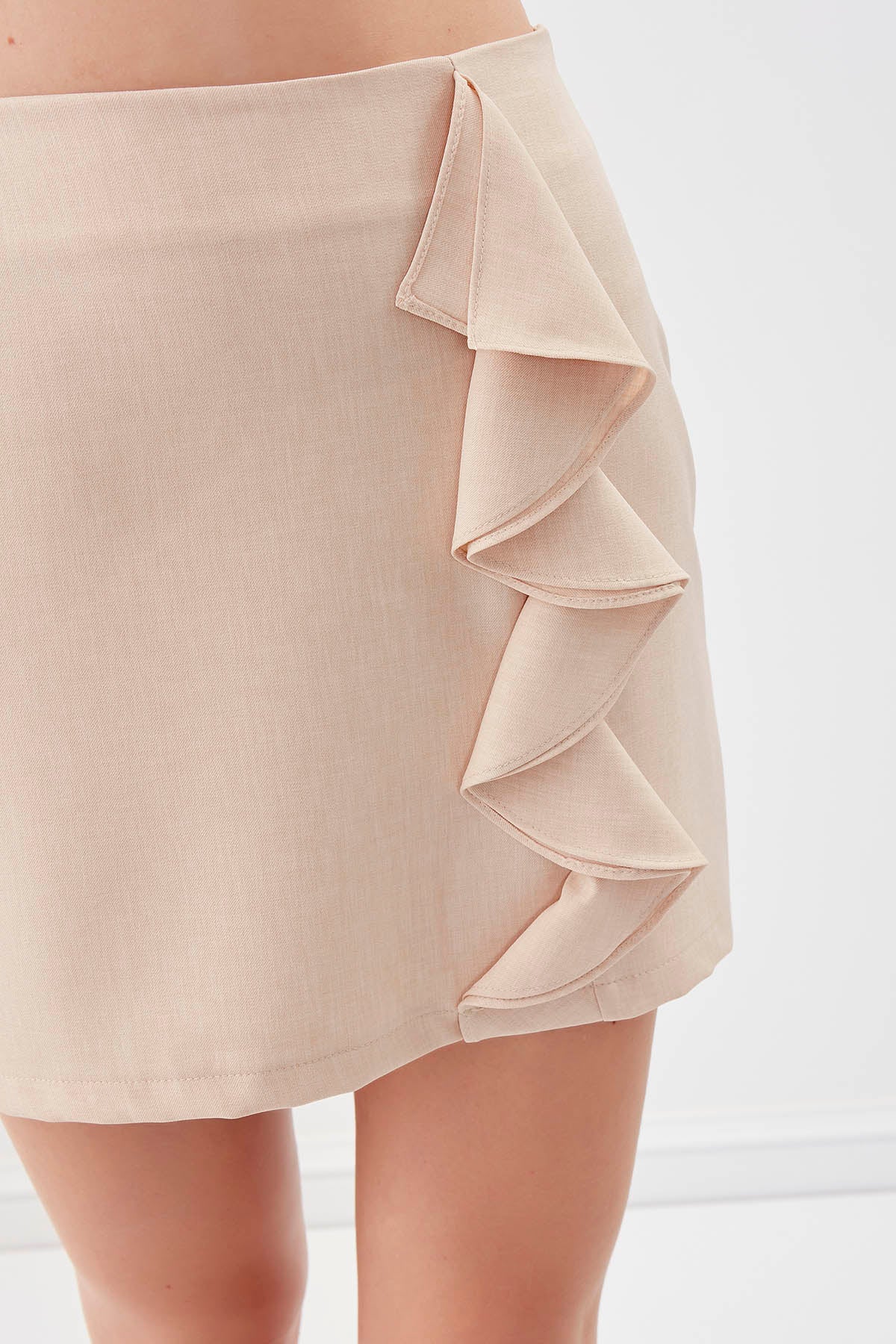 ZIPPERED MINI-SKIRT