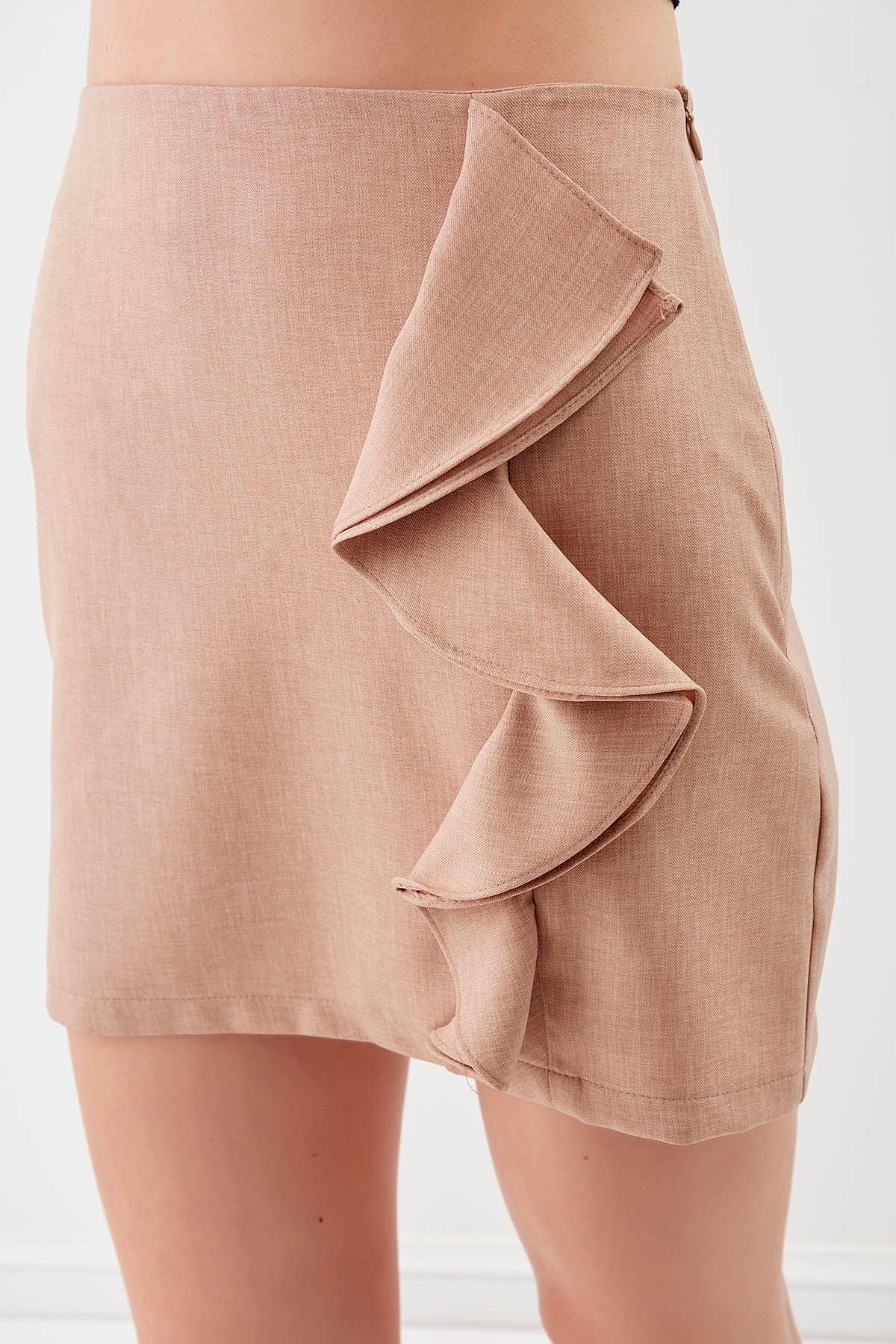 ZIPPERED MINI-SKIRT