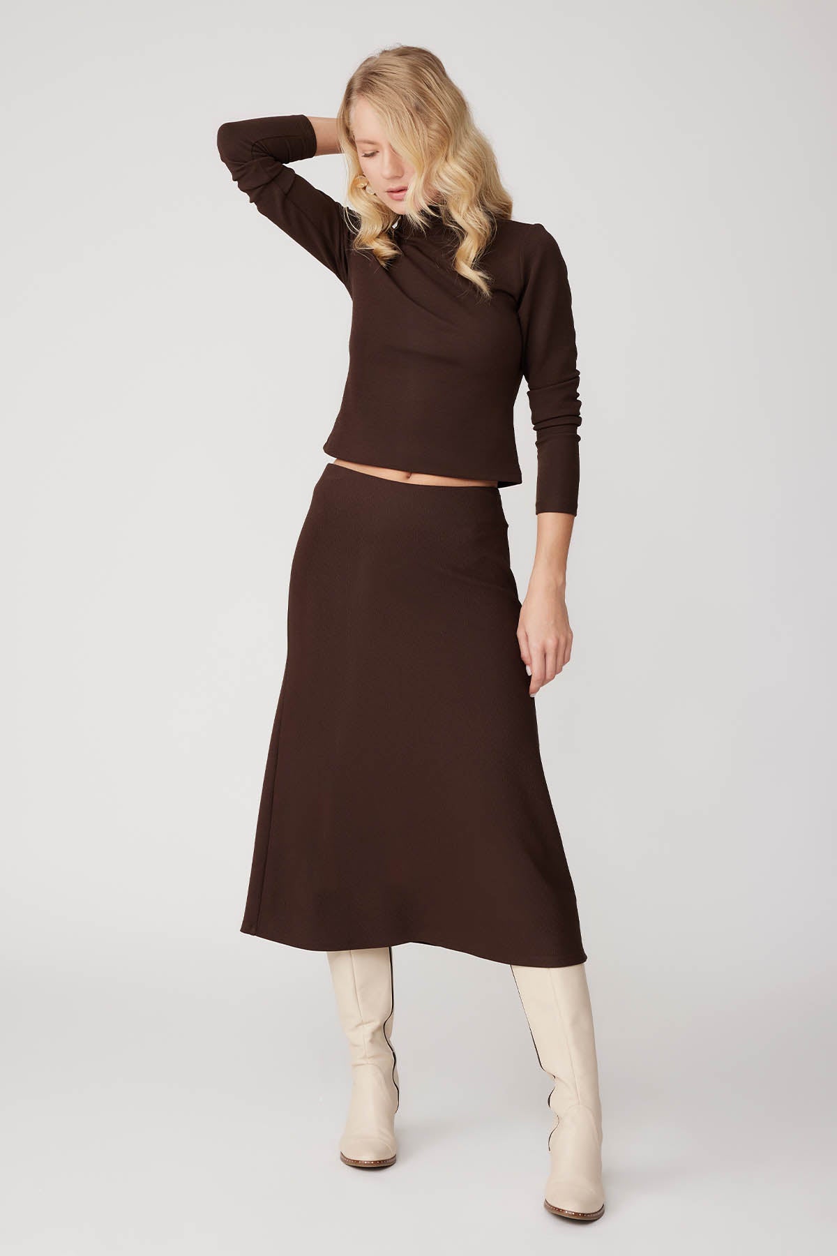 SIDE ZIPPERED MIDI HEIGHT SKIRT