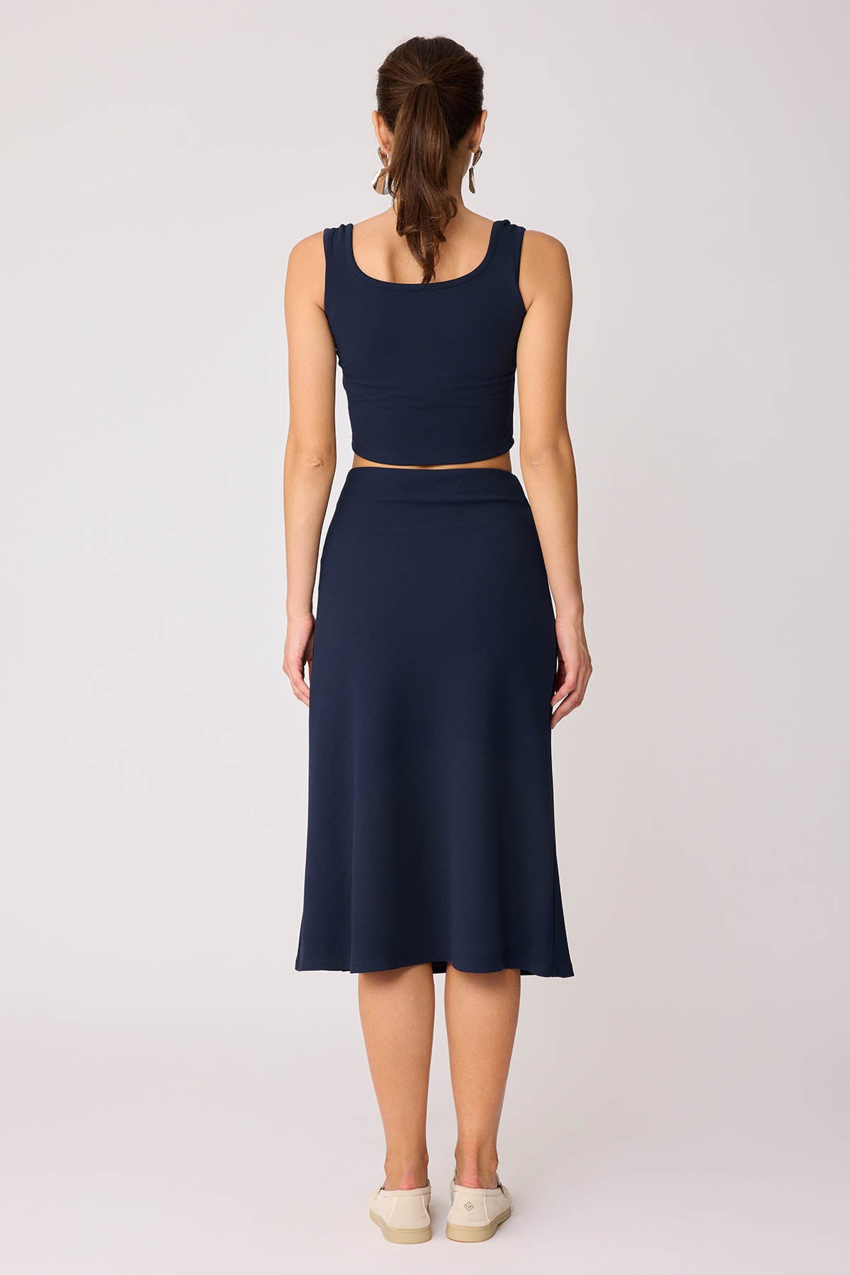 SIDE ZIPPERED MIDI HEIGHT SKIRT