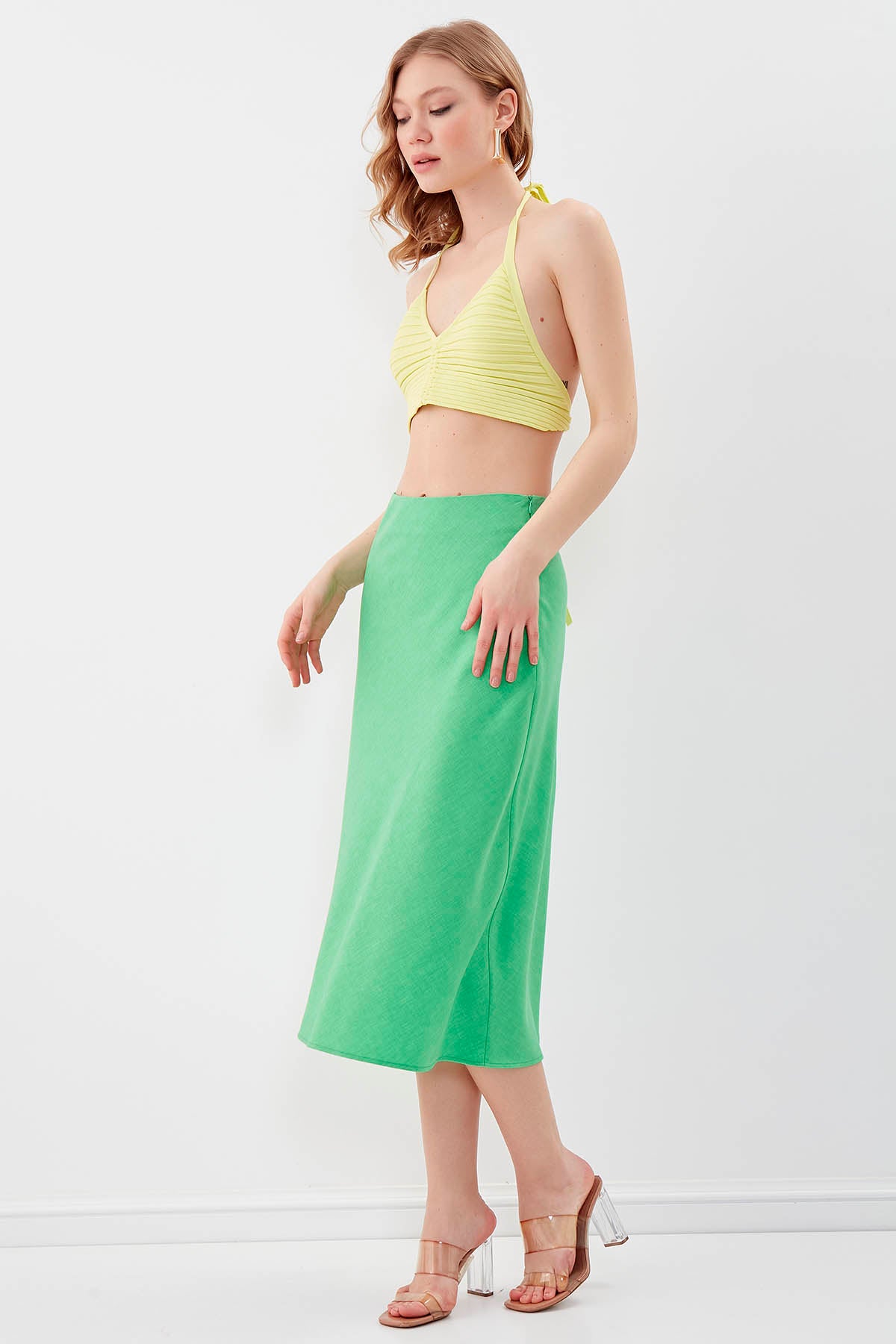 SIDE ZIPPERED MIDI HEIGHT SKIRT
