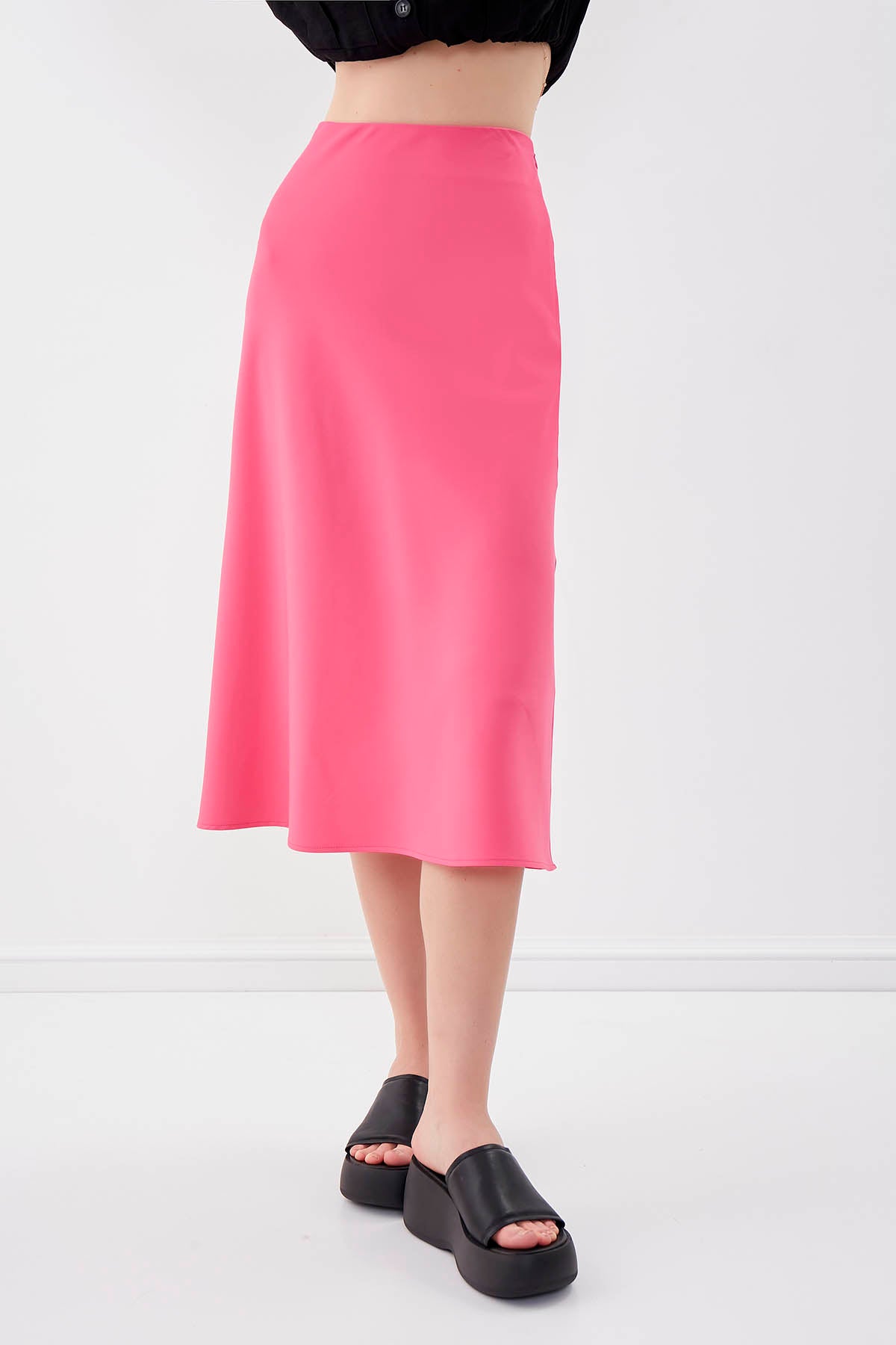 SKIRT WITH THE ZIPPER