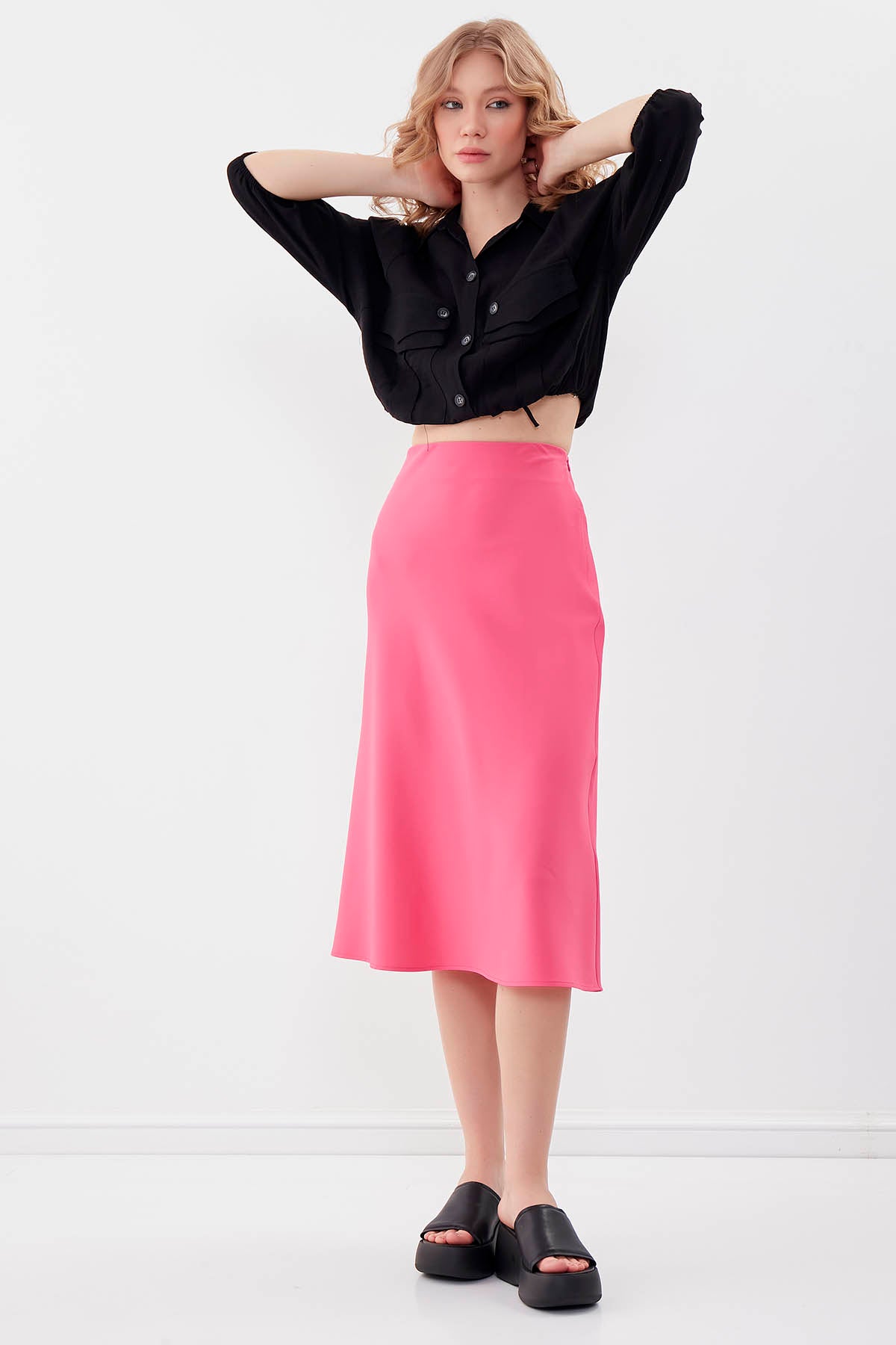 SKIRT WITH THE ZIPPER