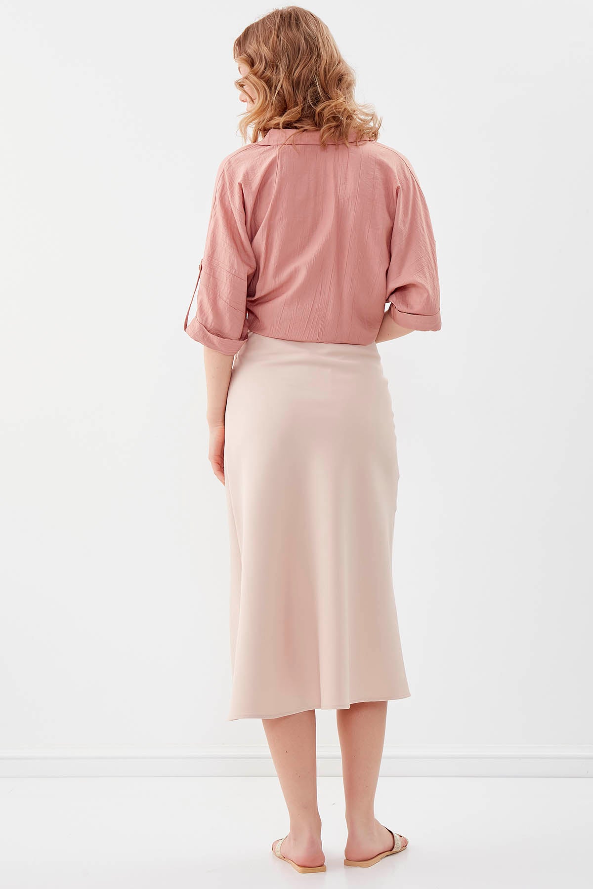 SKIRT WITH THE ZIPPER