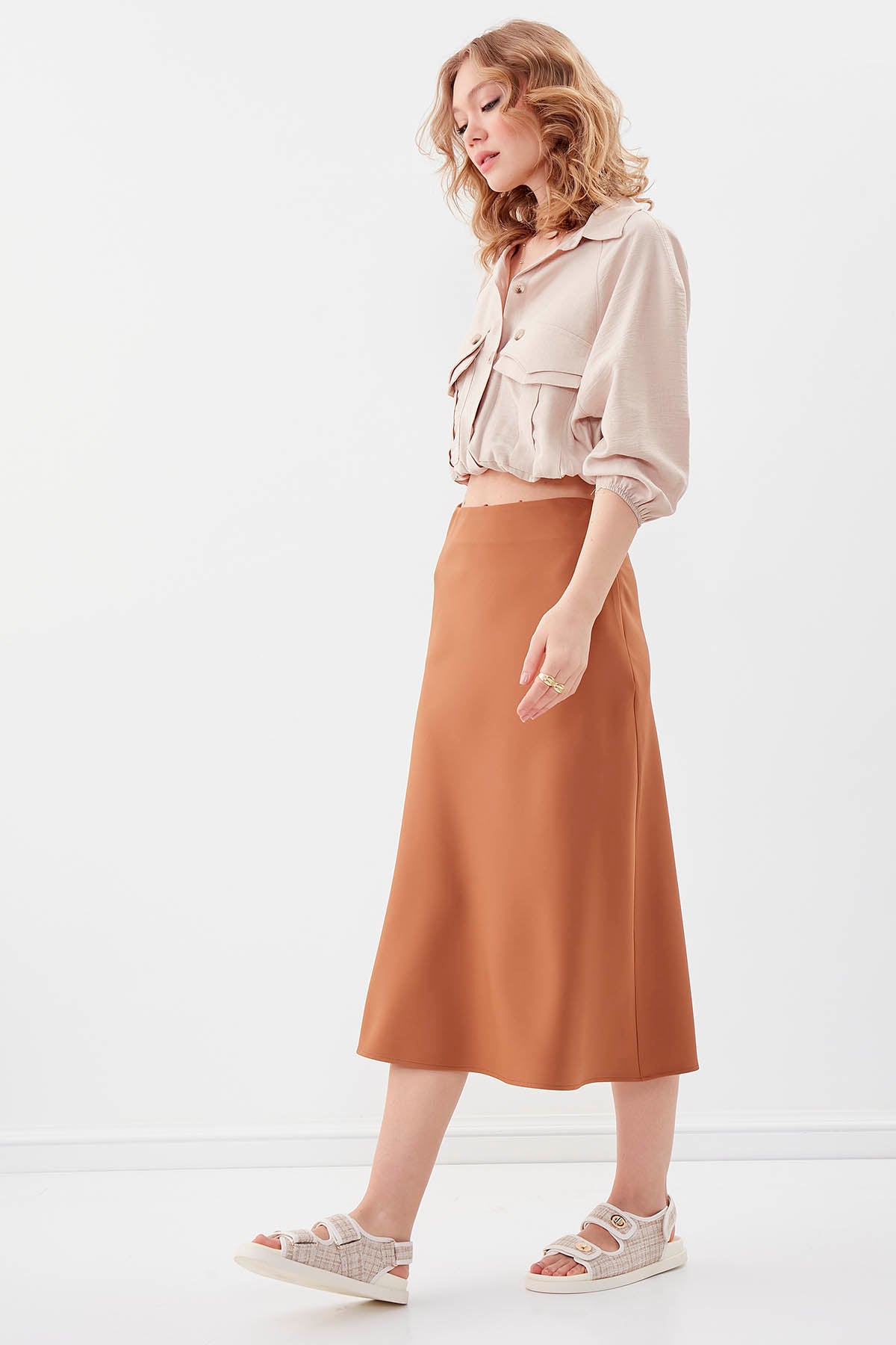 SKIRT WITH THE ZIPPER
