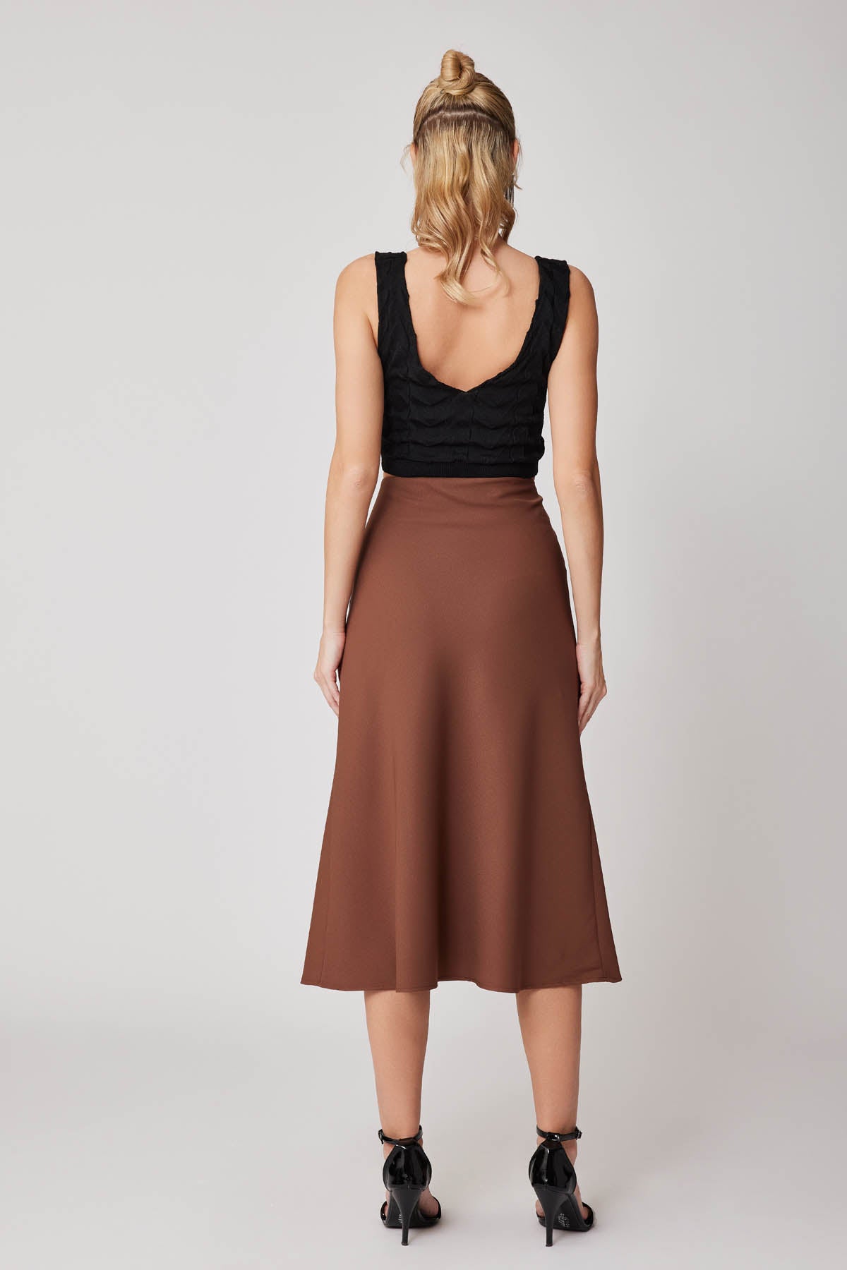 SKIRT WITH THE ZIPPER