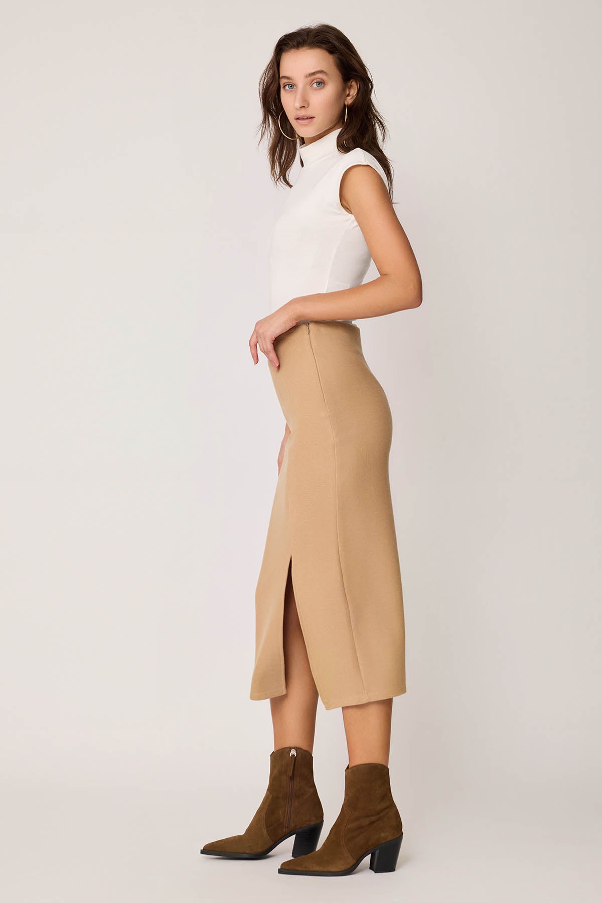 KNITTED SKIRT WITH ZIPPERS