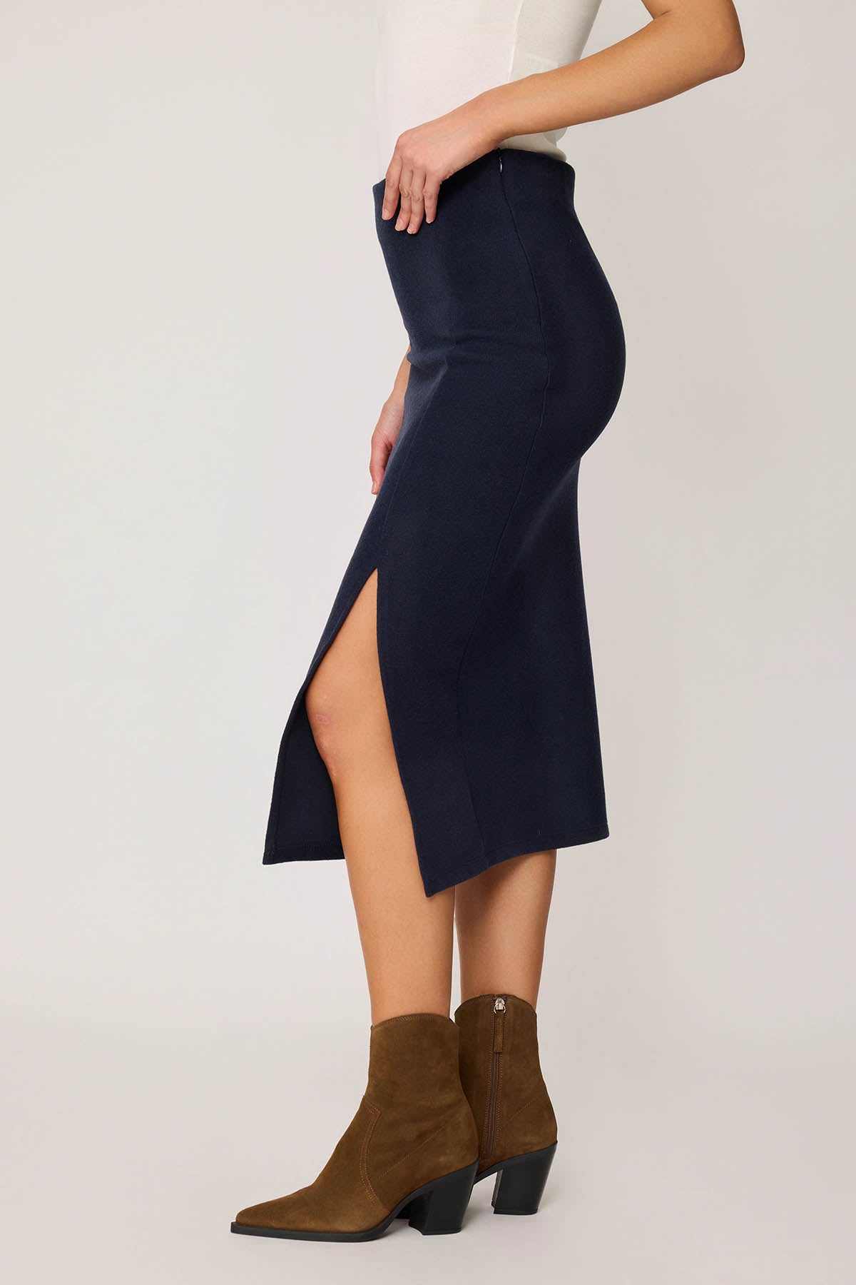 KNITTED SKIRT WITH ZIPPERS