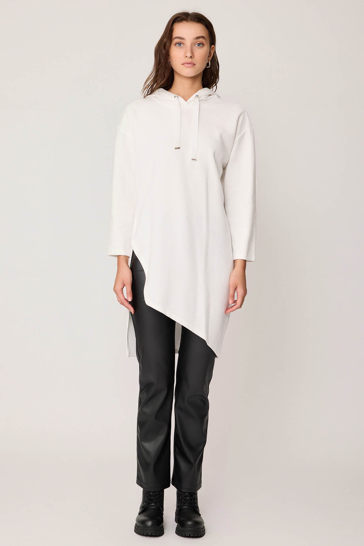 TUNIC WITH SPLIT HOODIE