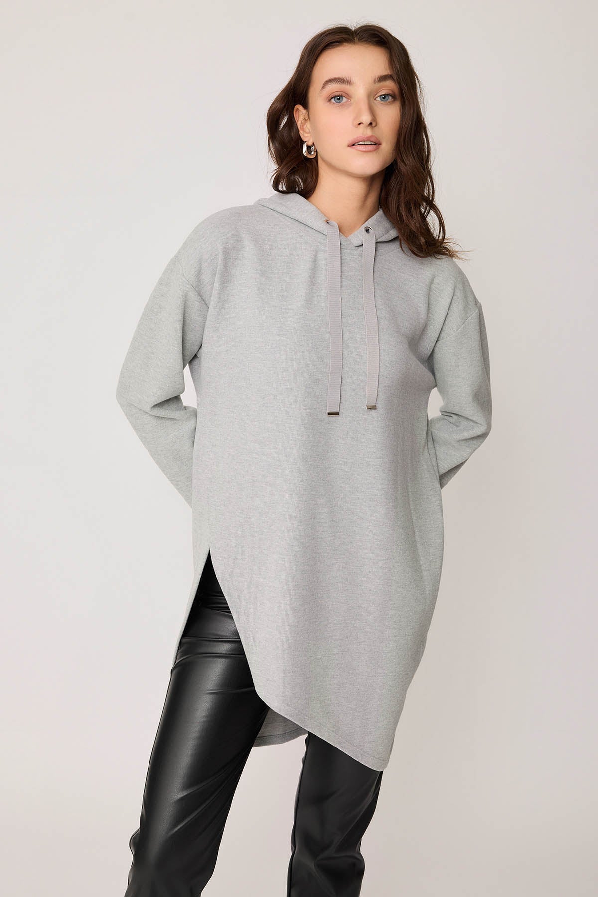 TUNIC WITH SPLIT HOODIE