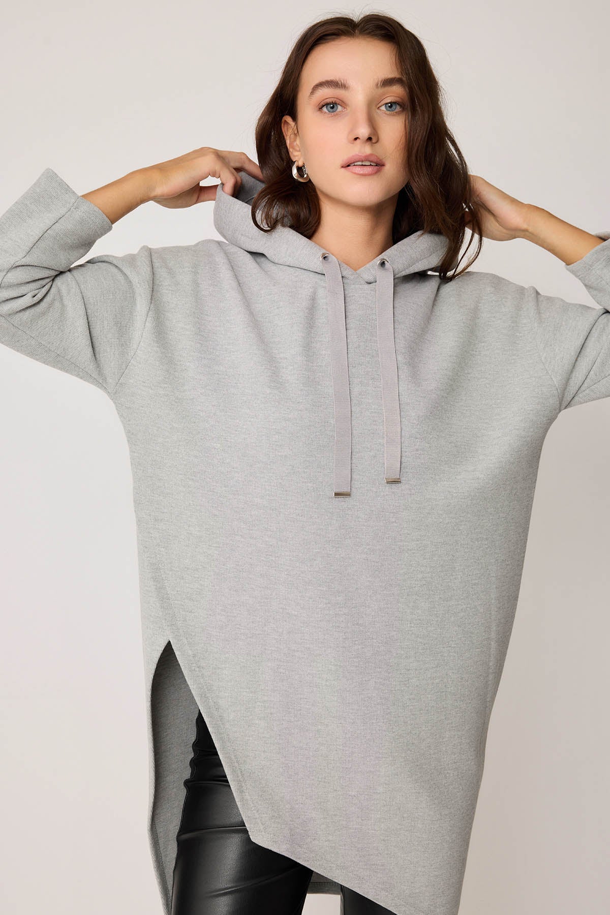 TUNIC WITH SPLIT HOODIE