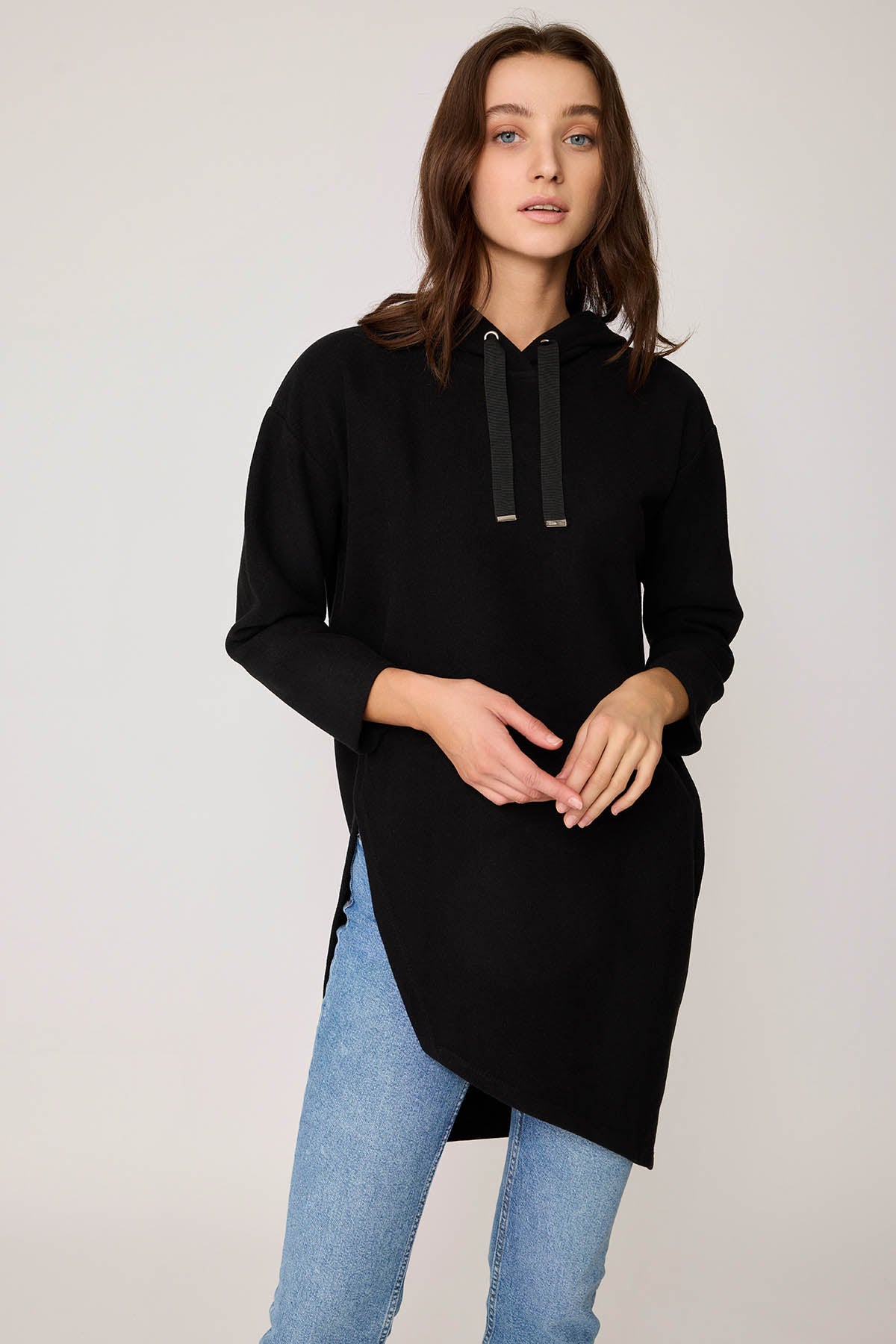 TUNIC WITH SPLIT HOODIE