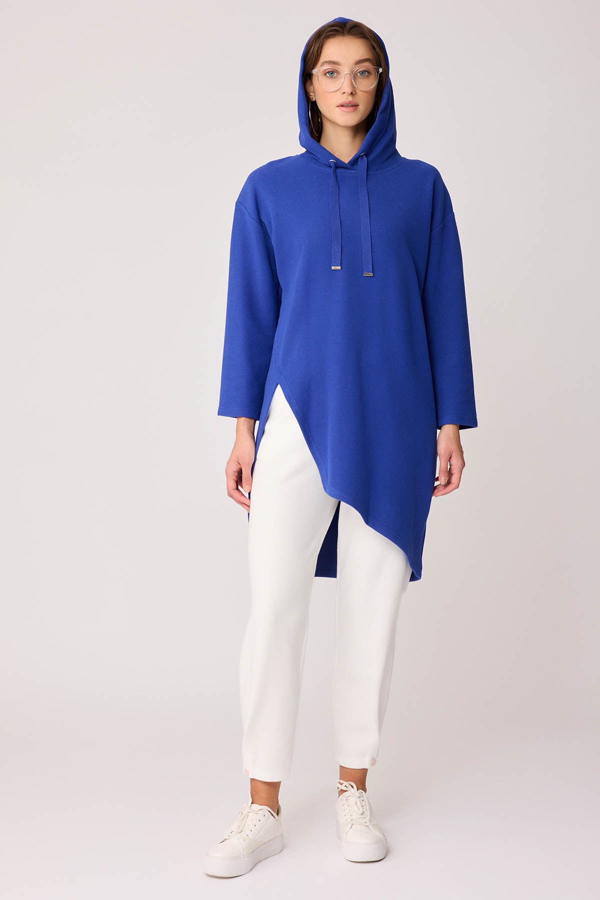 TUNIC WITH SPLIT HOODIE