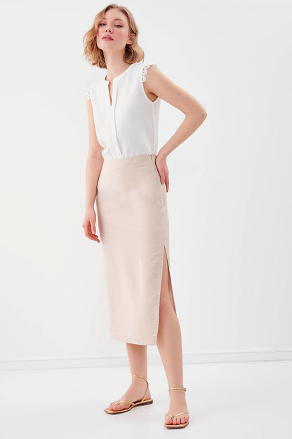 MID-SIZE SKIRT