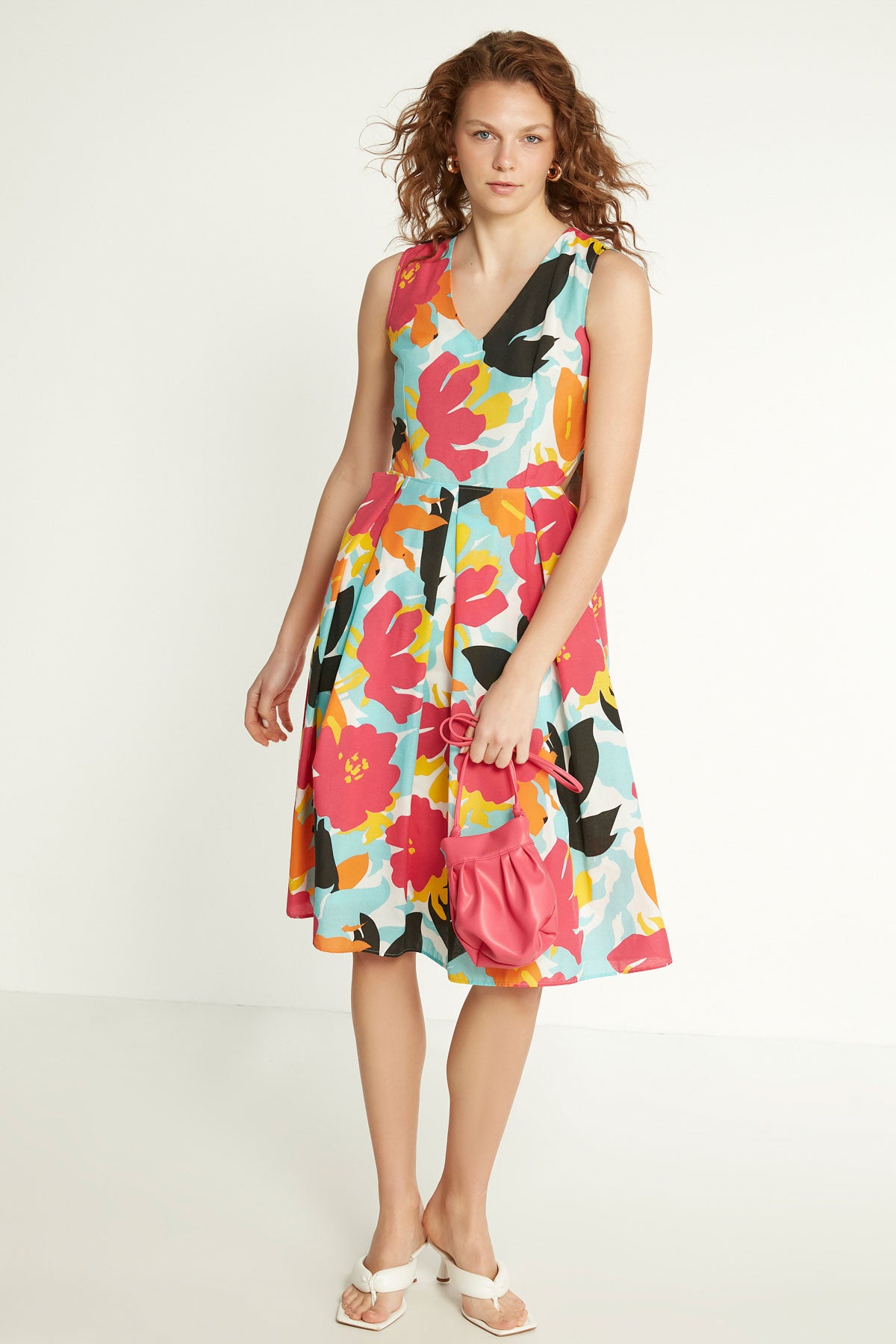 SIDE OPEN DETAILED V COLLAR DRESS