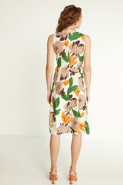SIDE OPEN DETAILED V COLLAR DRESS