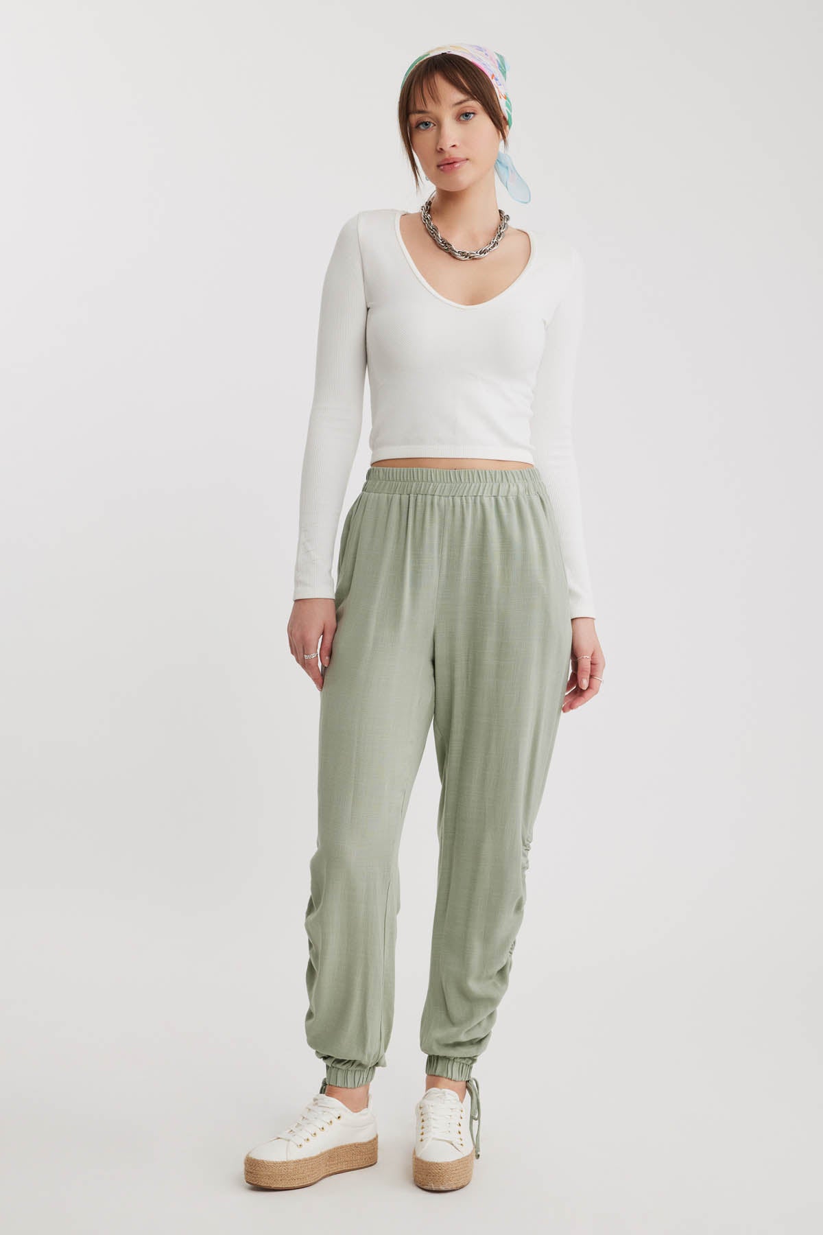 RUCKLED TROUSERS WITH ELASTANE WAIST