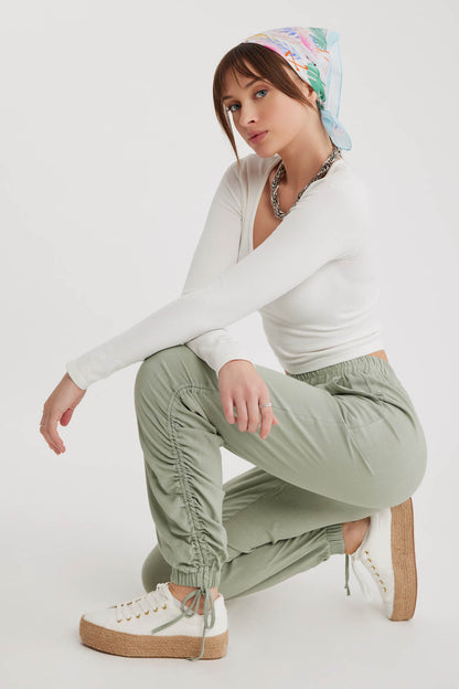 RUCKLED TROUSERS WITH ELASTANE WAIST