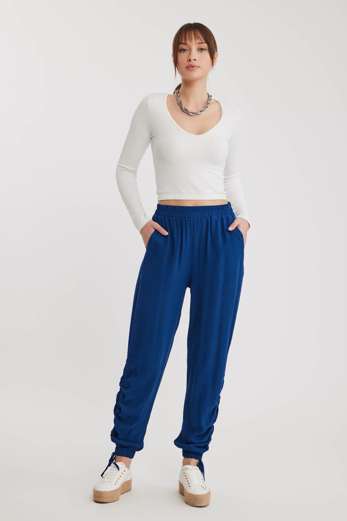 RUCKLED TROUSERS WITH ELASTANE WAIST