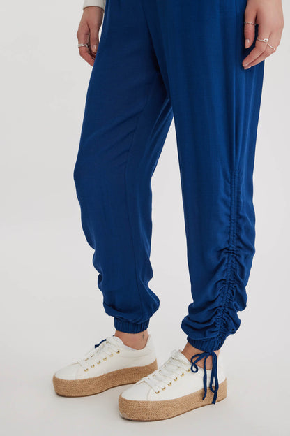 RUCKLED TROUSERS WITH ELASTANE WAIST