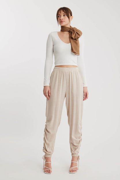 RUCKLED TROUSERS WITH ELASTANE WAIST