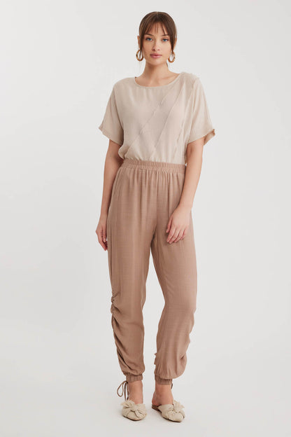 RUCKLED TROUSERS WITH ELASTANE WAIST
