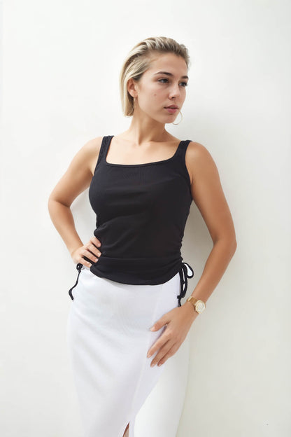 SLEEVELESS BLOUSE WITH RUBBED SIDES