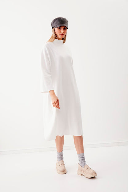 HIGH FASHION KNITTED ELEGANT DRESS