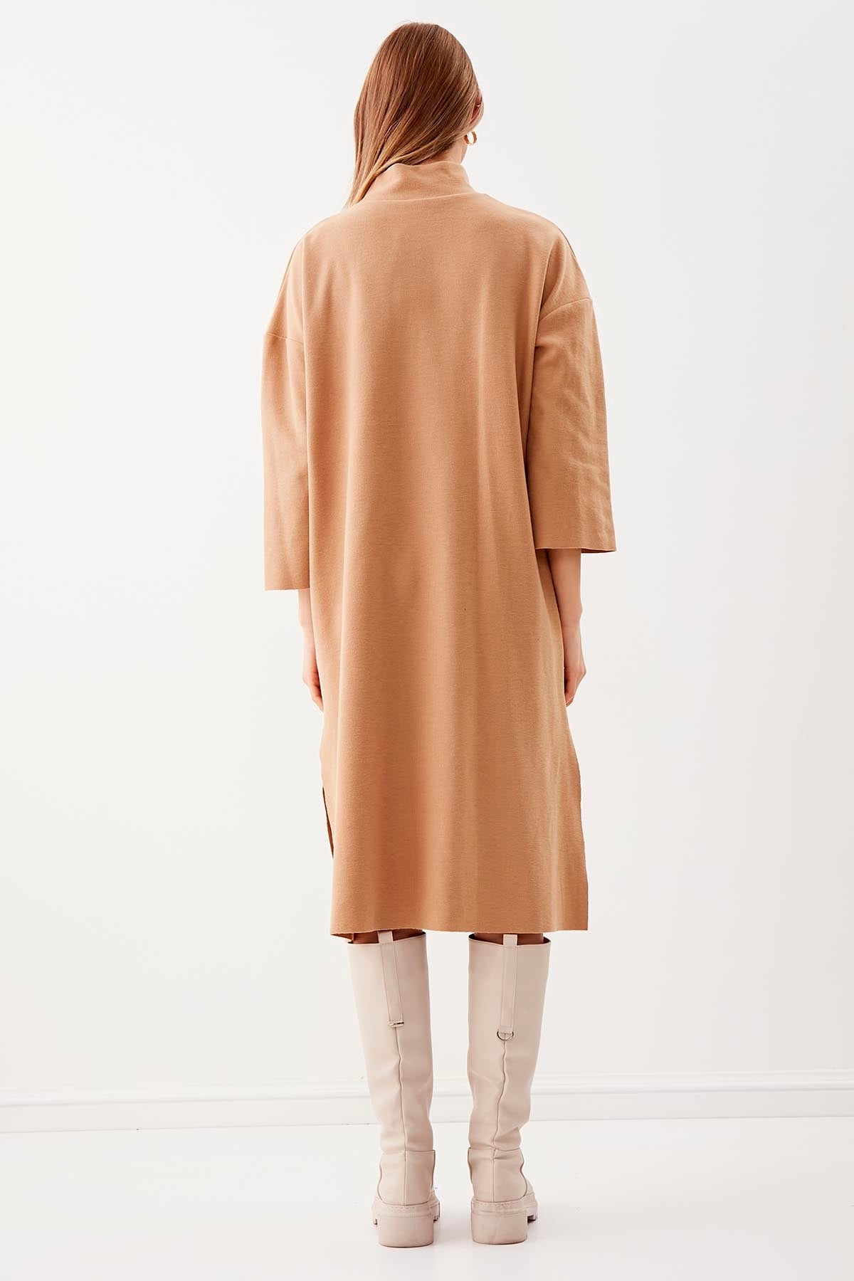 HIGH FASHION KNITTED ELEGANT DRESS