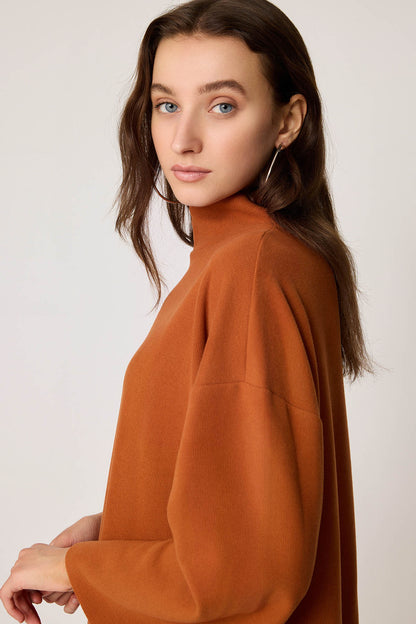 HIGH FASHION KNITTED ELEGANT DRESS