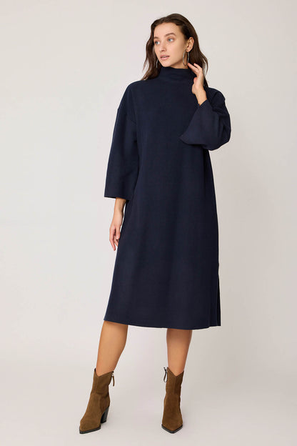 HIGH FASHION KNITTED ELEGANT DRESS