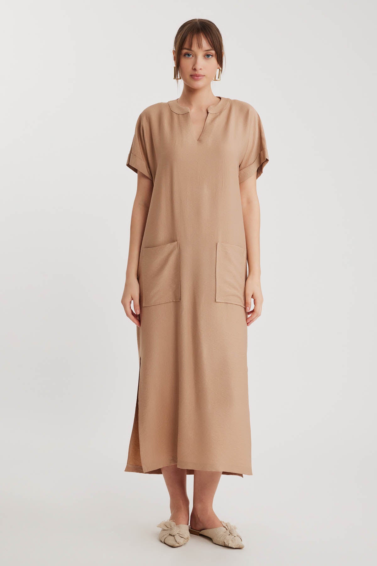 DOUBLE POCKET DRESS WITH SIDE SPLIT