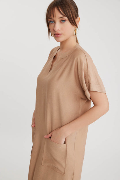 DOUBLE POCKET DRESS WITH SIDE SPLIT