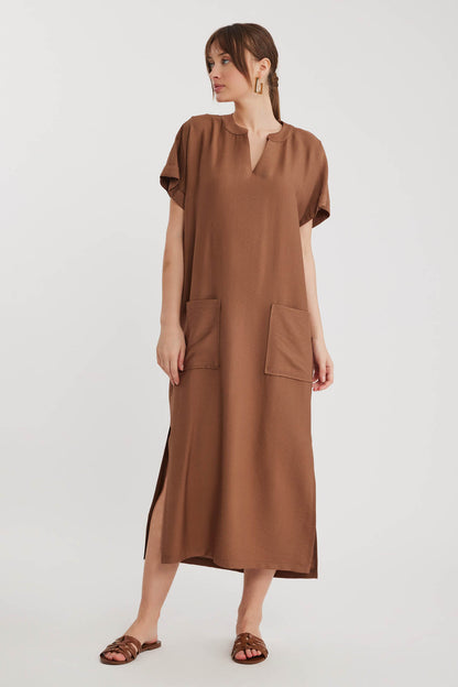 DOUBLE POCKET DRESS WITH SIDE SPLIT